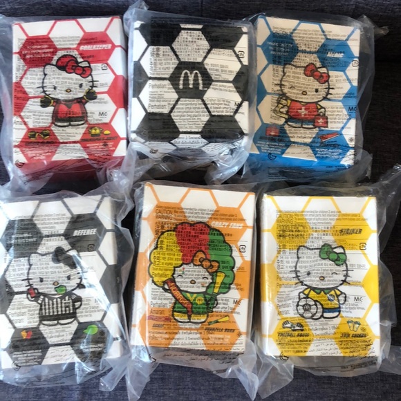 2014 Hello Kitty K League FIFA World Cup McDonald' - Picture 8 of 8